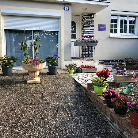 Bed and Breakfast « Chez Annie » Doué-la-Fontaine Esterno foto