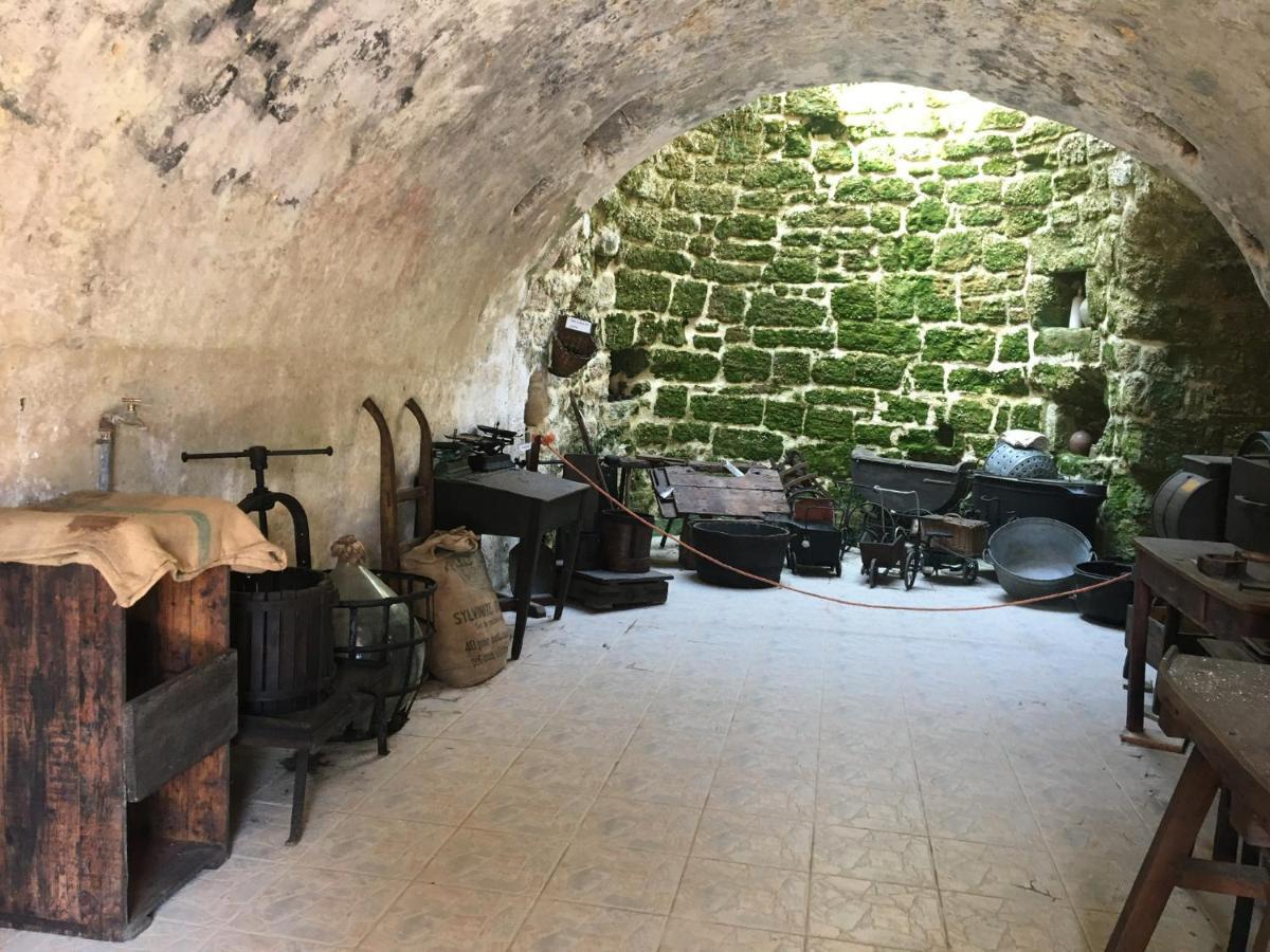 Bed and Breakfast « Chez Annie » Doué-la-Fontaine Esterno foto