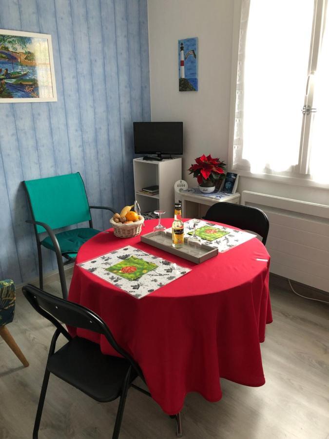 Bed and Breakfast « Chez Annie » Doué-la-Fontaine Esterno foto